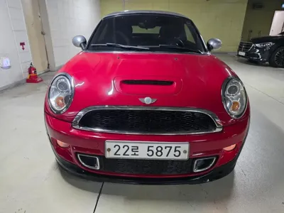 MINI Coupe 2012, 132000 км, за 1962.72 USD