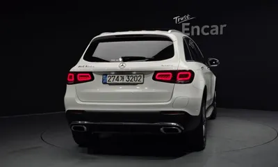 Mercedes-Benz GLC-Class 2022, 31430 км, за 32450.3 USD