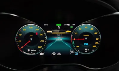 Mercedes-Benz GLC-Class 2022, 31430 км, за 32450.3 USD - фото 8