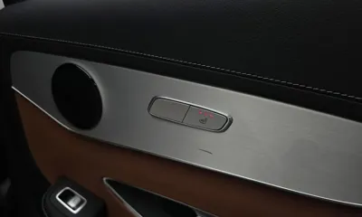 Mercedes-Benz GLC-Class 2022, 31430 км, за 32450.3 USD - фото 19