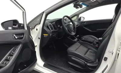 Kia K3 2015, 82986 км, за 4332.41 USD - фото 10
