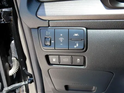 Kia K7 2020, 86393 км, за 9386.9 USD - фото 12
