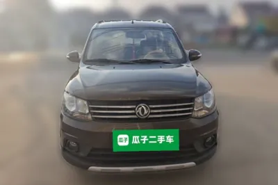 Dongfeng Fengon 360 2015, 64200 км, за 2764 USD
