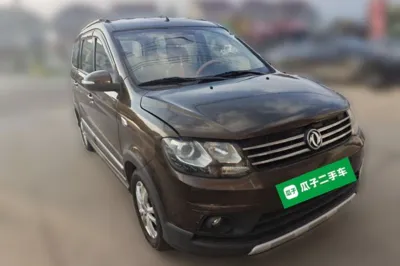 Dongfeng Fengon 360 2015, 64200 км, за 2764 USD