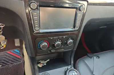 Dongfeng Fengon 360 2015, 64200 км, за 2764 USD - фото 13
