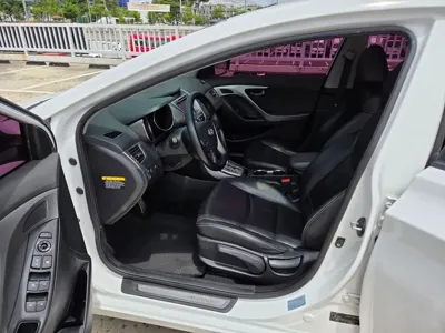 Hyundai Avante 2012, 147736 км, за 2711.45 USD - фото 10