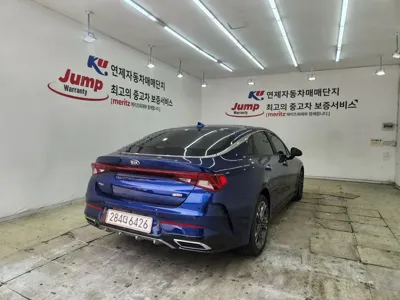 Kia K5 2020, 56400 км, за 14171.48 USD - фото 12