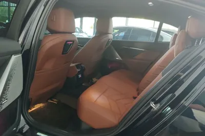 BMW 5 Series 2024, 49800 км, за 38886 USD - фото 20