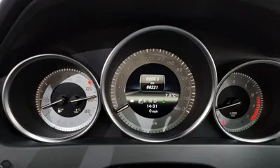 Mercedes-Benz C-Class 2013, 88221 км, за 4561.08 USD - фото 8