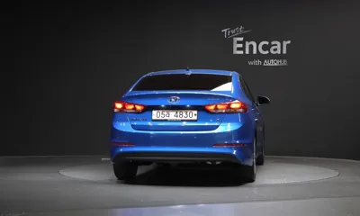 Hyundai Avante 2018, 1232 км, за 8921.01 USD