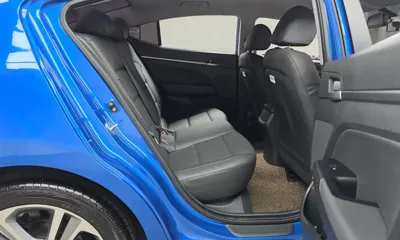 Hyundai Avante 2018, 1232 км, за 8905.93 USD - фото 11