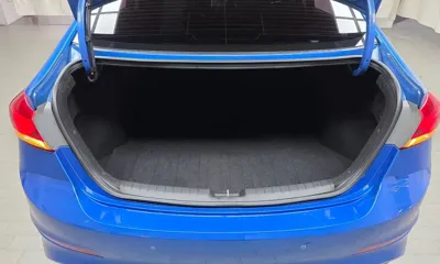 Hyundai Avante 2018, 1232 км, за 8905.93 USD - фото 17