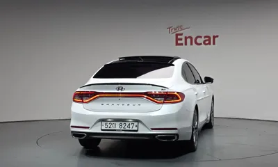 Hyundai Grandeur 2018, 101930 км, за 12936.35 USD