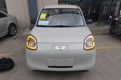 Wuling Hongguang MINIEV 2025, 100 км, за 7840 USD