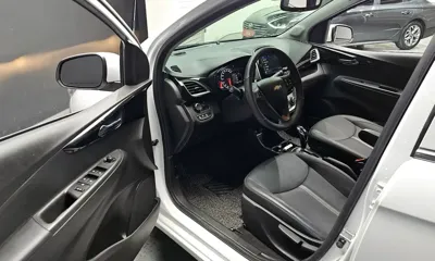 ChevroletGMDaewoo Spark 2022, 33906 км, за 7222.26 USD - фото 10