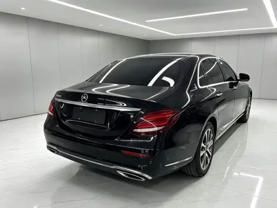 Mercedes-Benz E-Class 2019, 80000 км, за 22041.95 USD