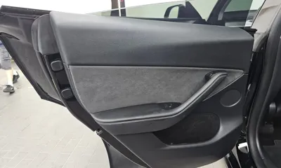 Tesla Model Y 2024, 44566 км, за 26913.48 USD - фото 25