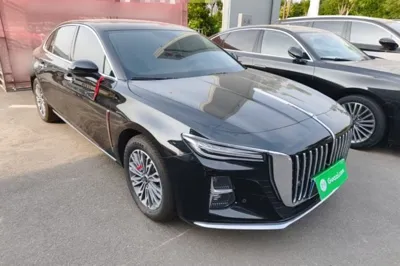 Hongqi H5 2025, 8300 км, за 16987 USD