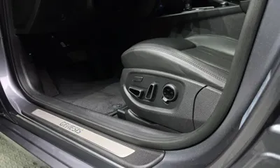 Hyundai Genesis 2014, 159742 км, за 6958.12 USD - фото 32