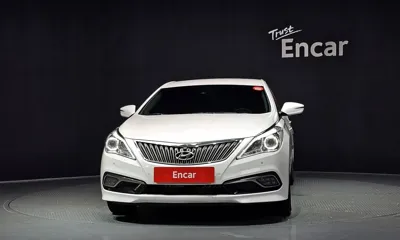 Hyundai Grandeur 2016, 155953 км, за 5684.83 USD