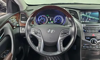 Hyundai Grandeur 2016, 155953 км, за 5684.83 USD - фото 13