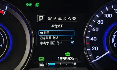 Hyundai Grandeur 2016, 155953 км, за 5684.83 USD - фото 19