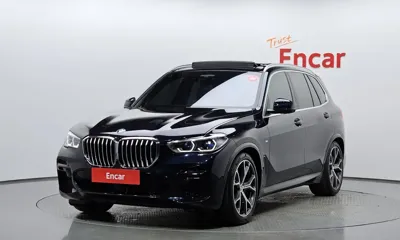 BMW X5 · 2023 год