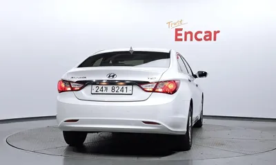 Hyundai Sonata 2010, 168631 км, за 2470.26 USD - фото 4