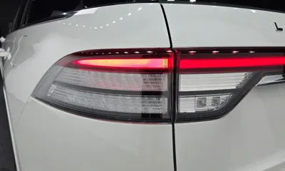 Lincoln Aviator 2021, 99480 км, за 25732.91 USD - фото 24