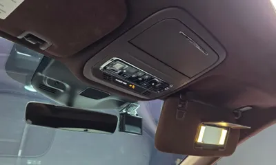 Lincoln Aviator 2021, 99480 км, за 25732.91 USD - фото 31
