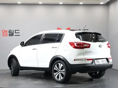 Kia Sportage 2013, 89181 км, за 5054.48 USD