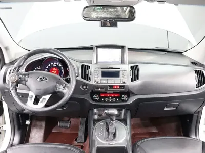 Kia Sportage 2013, 89181 км, за 5054.48 USD