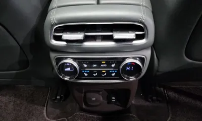 Genesis GV80 2022, 55611 км, за 30781.38 USD - фото 18