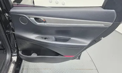 Hyundai Grandeur 2020, 109774 км, за 11969.83 USD - фото 25