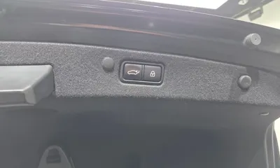 Hyundai Grandeur 2020, 109774 км, за 11969.83 USD - фото 26