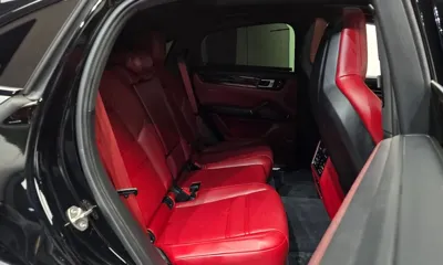 Porsche Cayenne 2023, 81384 км, за 62929.71 USD - фото 11