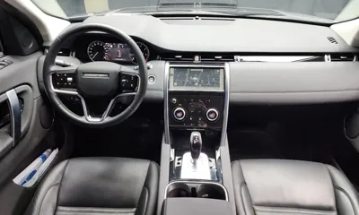 Land Rover Discovery Sport 2021, 31628 км, за 17395.3 USD - фото 7