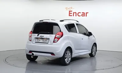 ChevroletGMDaewoo Spark 2014, 98221 км, за 1621.41 USD