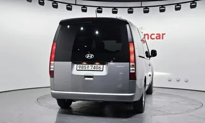 Hyundai Staria 2025, 14112 км, за 25041.29 USD