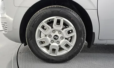 Hyundai Staria 2025, 14112 км, за 25041.29 USD