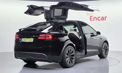 Tesla Model X 2023, 37852 км, за 93737.69 USD
