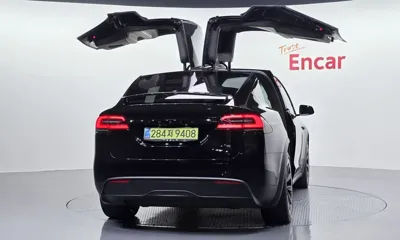 Tesla Model X 2023, 37852 км, за 93737.69 USD