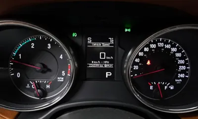 Jeep Cherokee 2012, 226599 км, за 3561.28 USD - фото 8