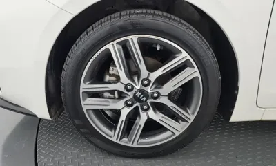 Kia K3 2019, 47142 км, за 6960.71 USD