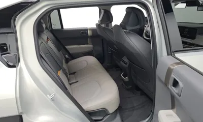 Kia EV3 2026, 5406 км, за 28160.69 USD - фото 12