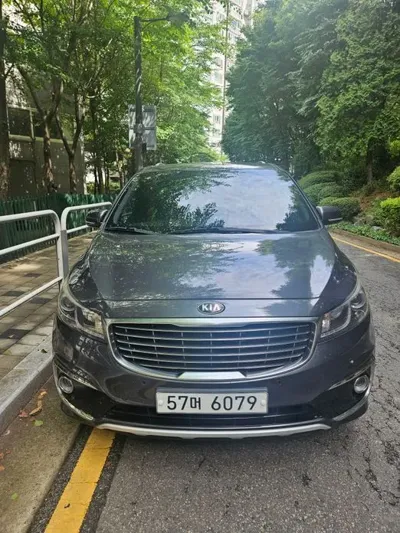 Kia Canival 2015, 161800 км, за 5667.76 USD