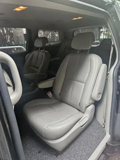 Kia Canival 2015, 161800 км, за 5667.76 USD - фото 8