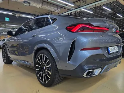 BMW X6 2026, 3525 км, за 90586.85 USD