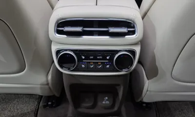 Genesis GV80 2021, 53166 км, за 31464.86 USD - фото 39