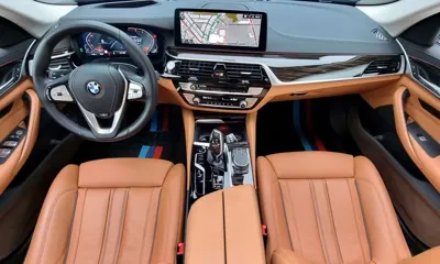 BMW 5-Series 2023, 39022 км, за 26362.73 USD - фото 7